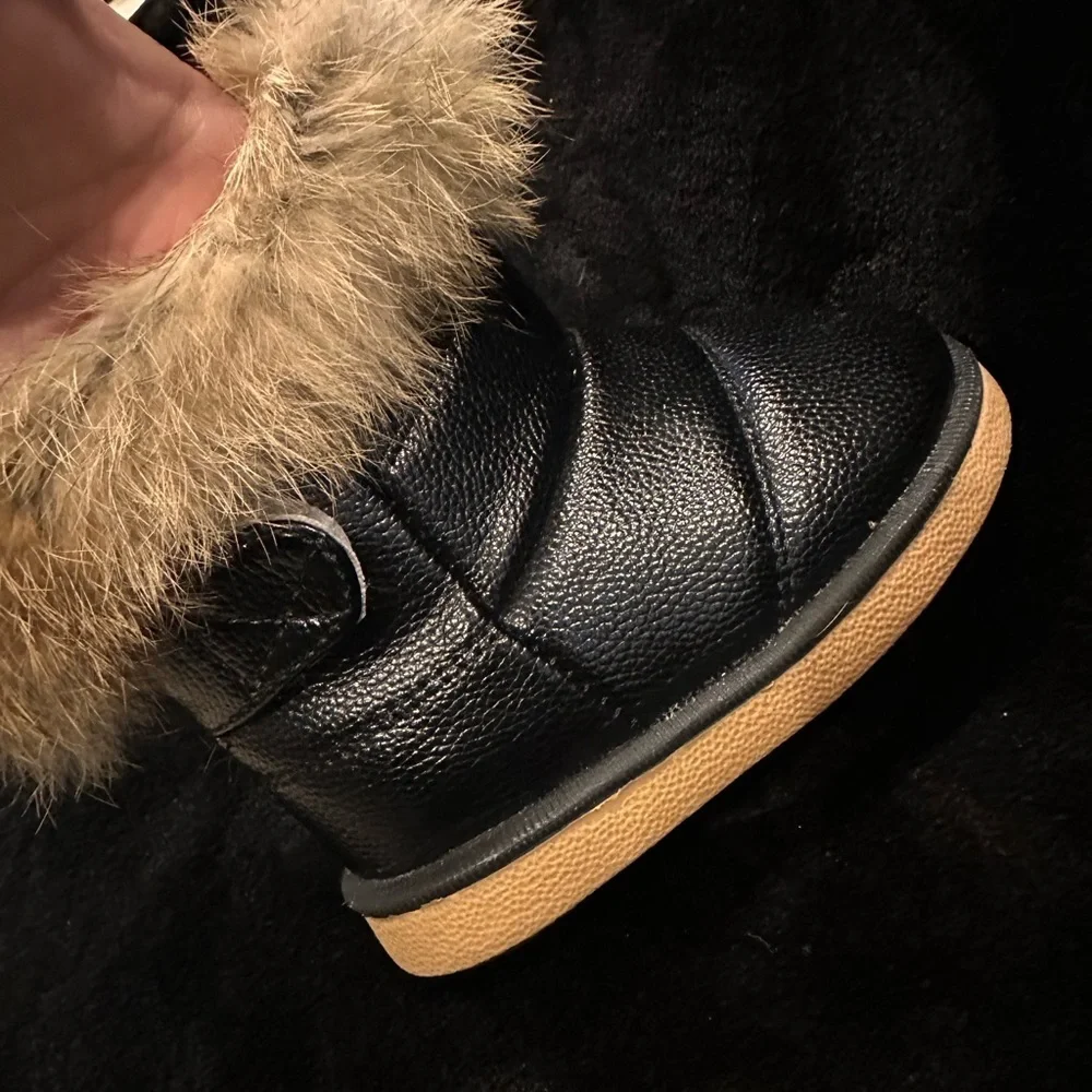 local childrens boutique warm black